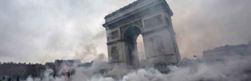 ArcTriomphe-696x227.jpg