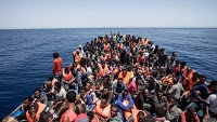 bateau migrants.jpg
