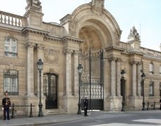 960_430_elysee010_gtt13a00_176-230x180.jpg